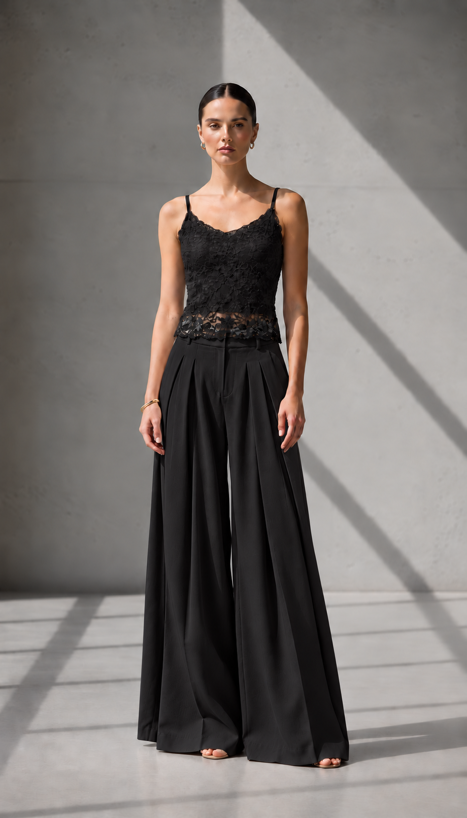 PLEAT ELEGANT PANTS