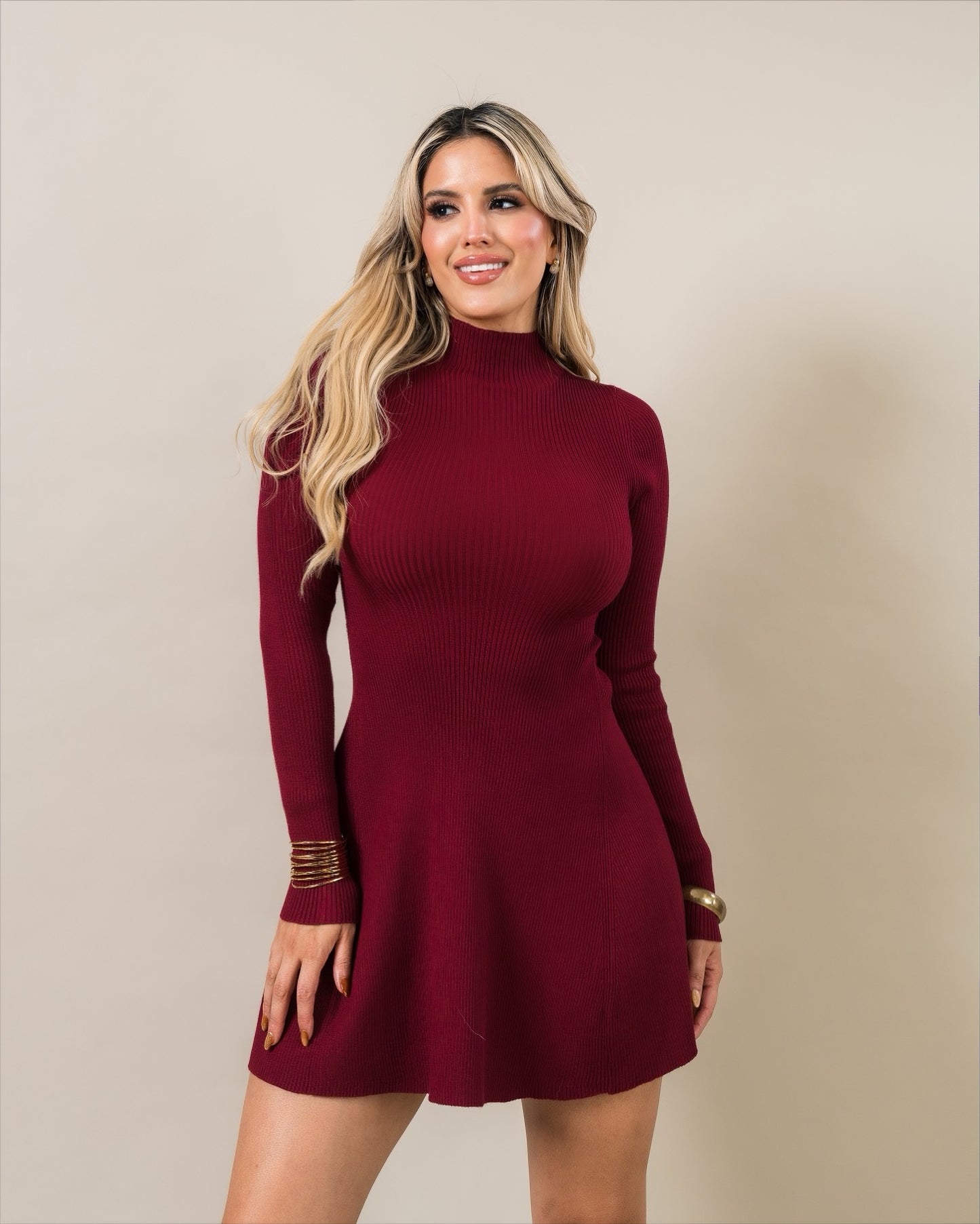 VESTIDO BURGUNDY DE PUNTO CORTE A