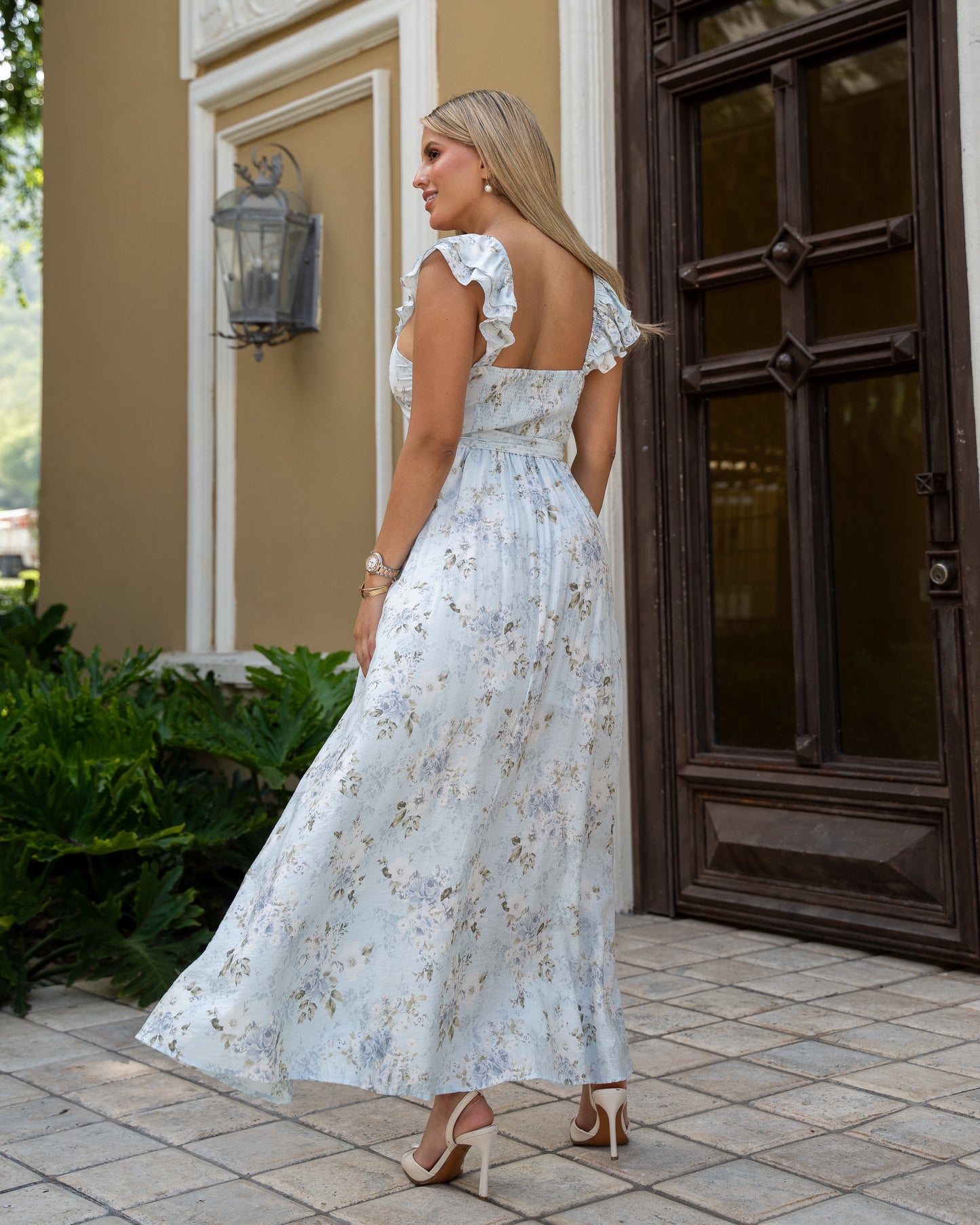 VESTIDO CELESTE ROMANCÉ