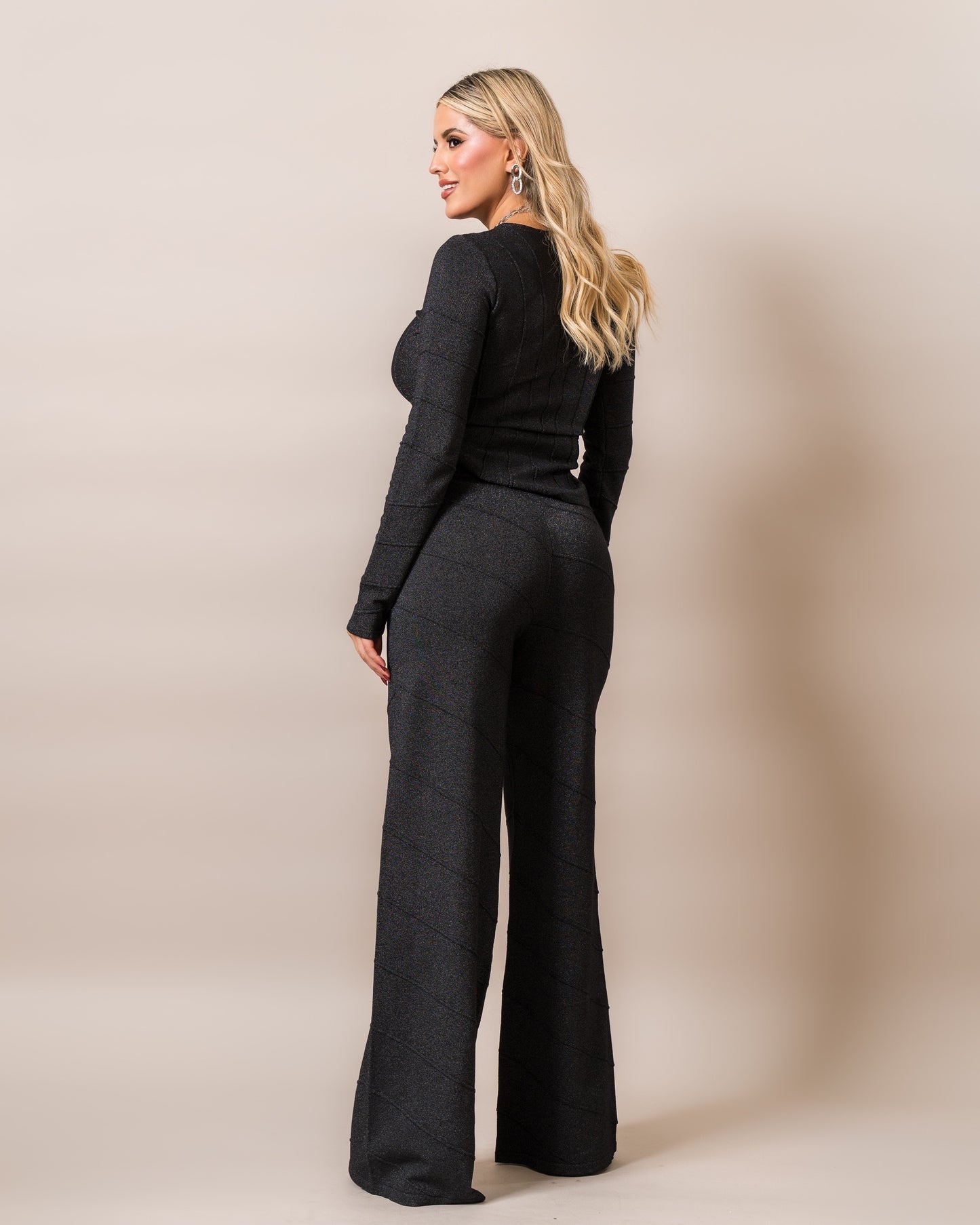 CONJUNTO DE PUNTO NEGRO SHINY