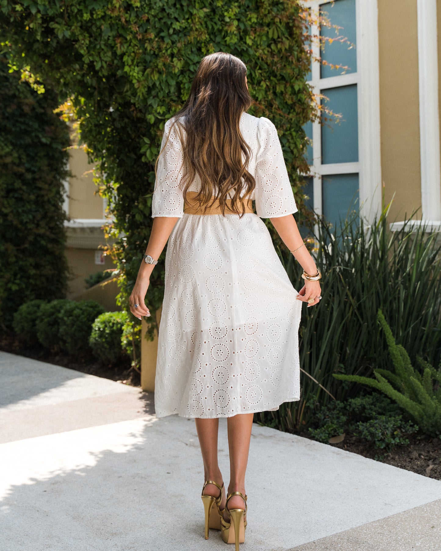 VESTIDO MIDI CON OJALES