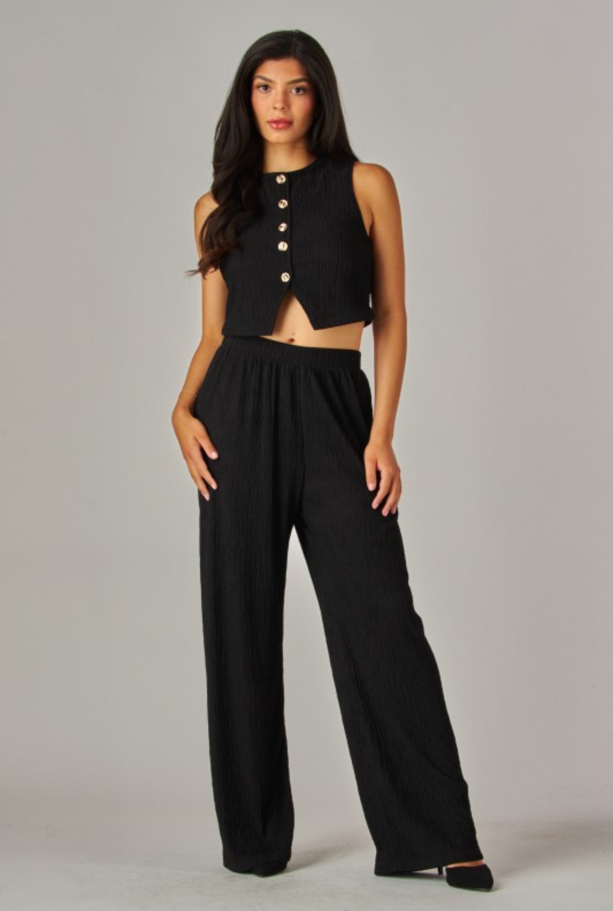 CONJUNTO PLISADO BOTONES DORADOS