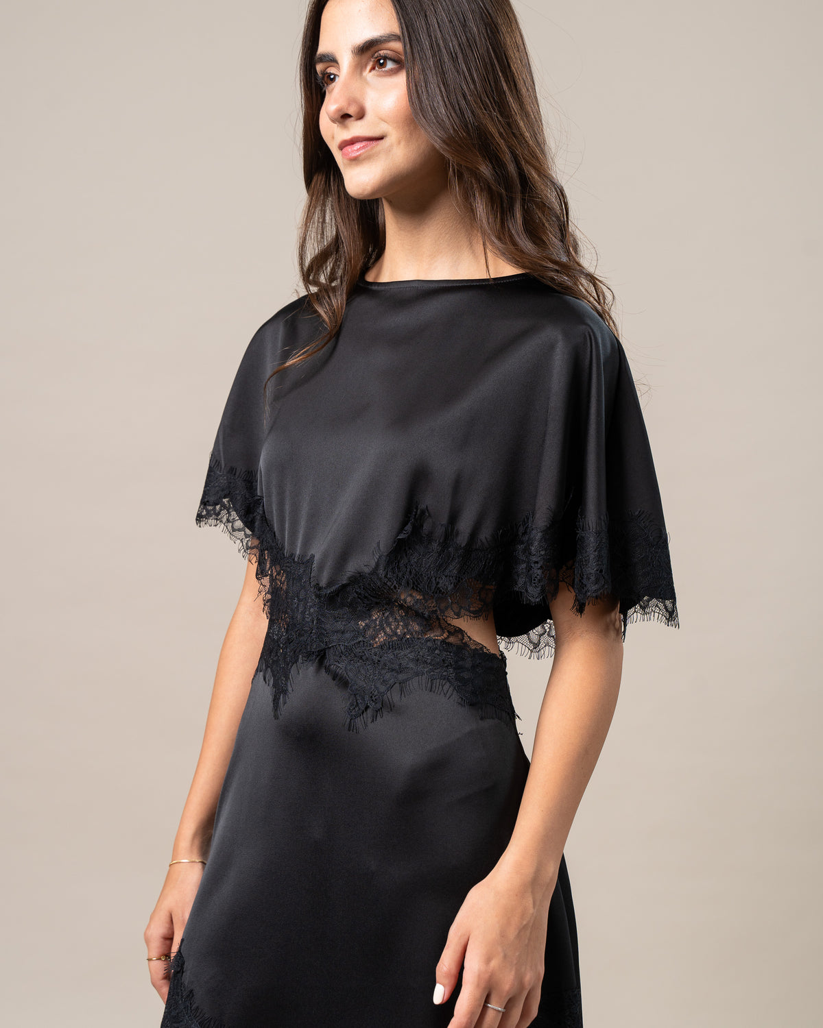 ASYMMETRIC LACE DRESS